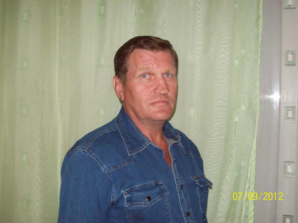 Виктор Гоманов