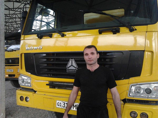 Нариман Мамутов