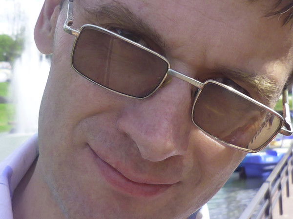 Иван Иванов