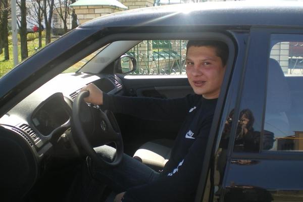 Евгений Жуков