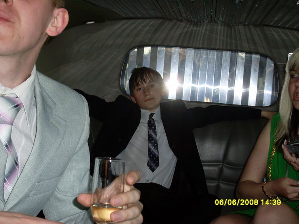 Александр Волженцев