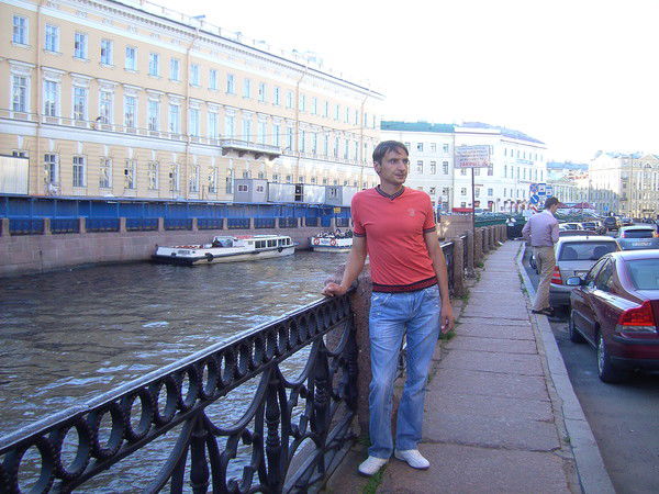 Андрей Цатуров