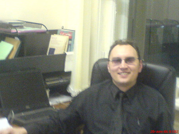 Евгений Тихонов