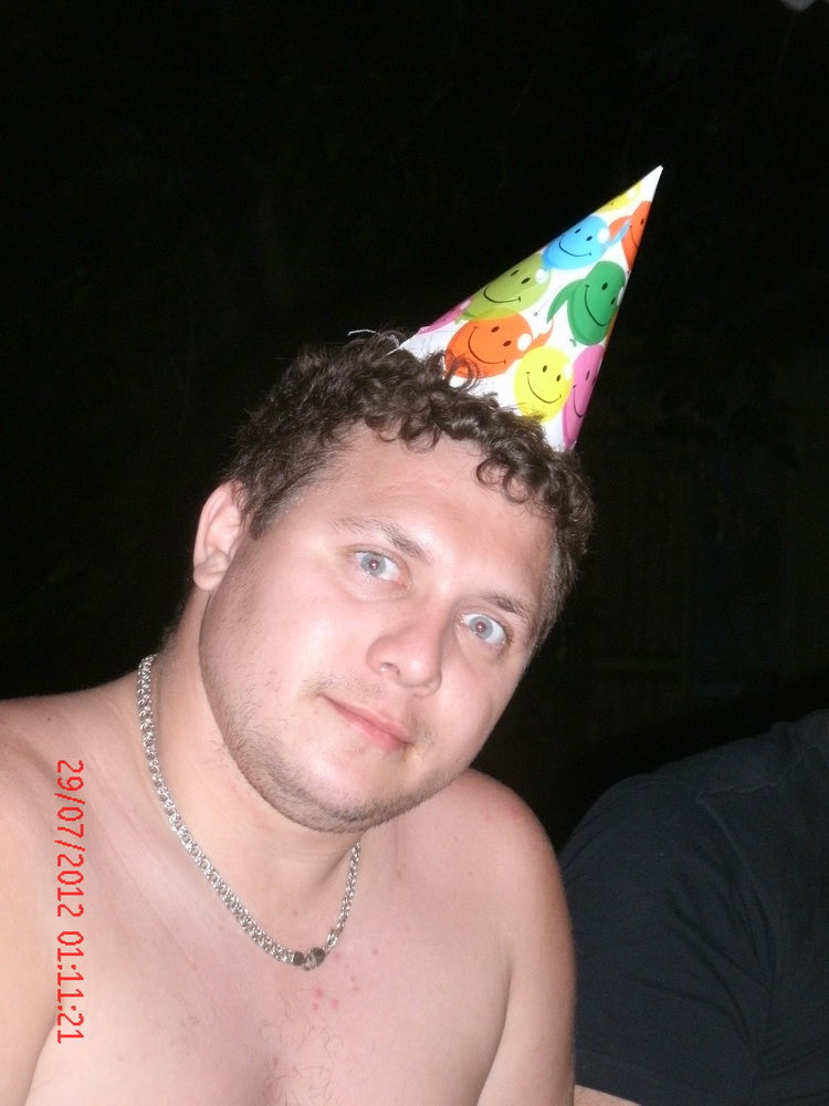 Артем Давыдов