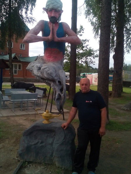 Александр Навикас