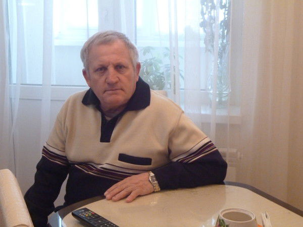 Анатолий Артамошкин