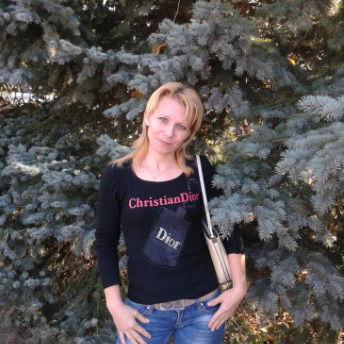 Анна Андрисонова