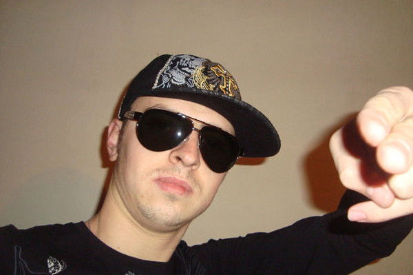 Даниил Железов