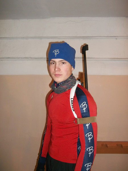 Михаил Тихонов