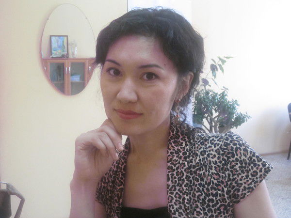 Алия Есимханова