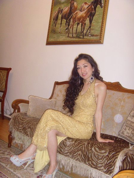 Малика Сапарова