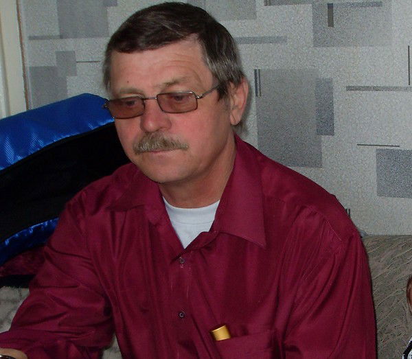 Виктор Романов