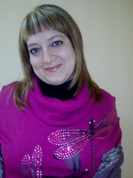 Наташа Наумова