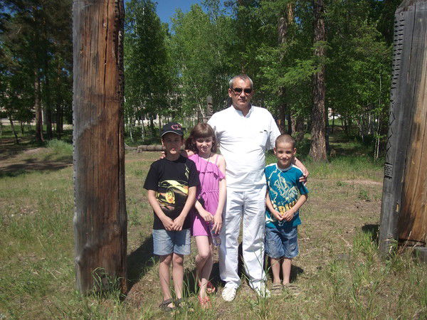 Эдуард Галь