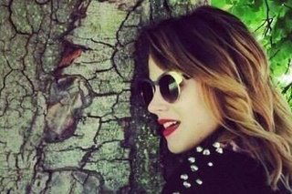 Martina Stoessel ✓