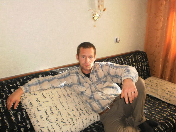 Олег Волков