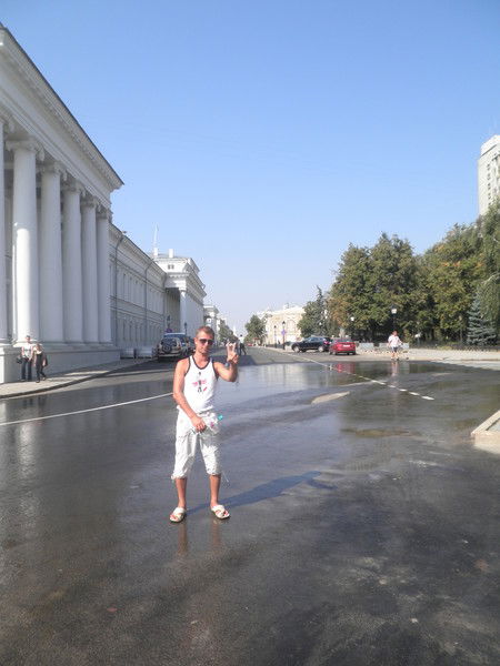 Тихомиров Виталий