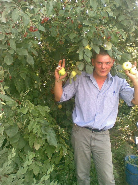 Евгений Аношин