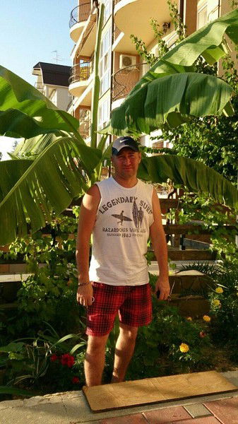 Александр Пыхалов