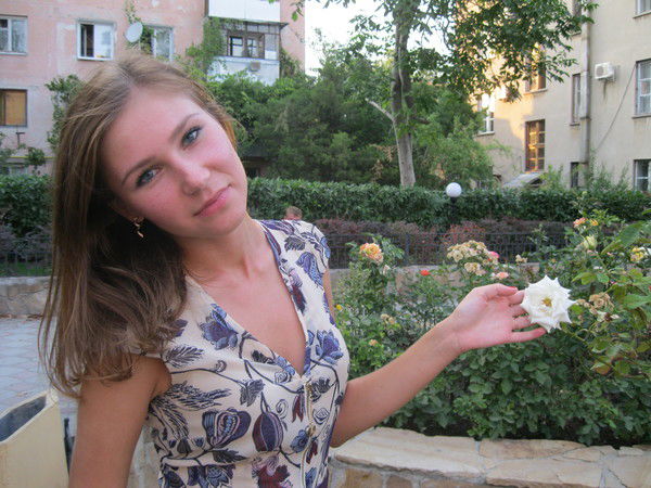 Таня Коленикова