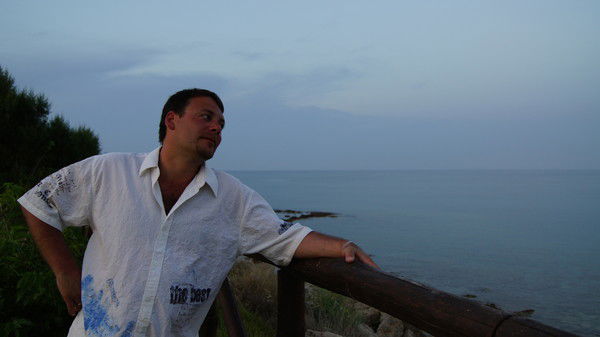 Андрей Лобанов