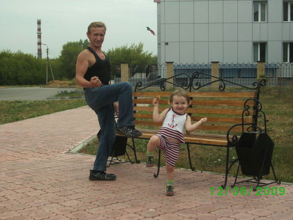 Артем Хлопунов