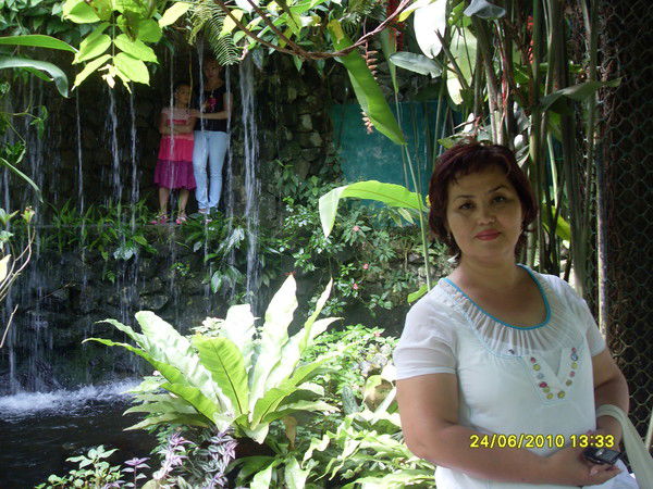 Света Кадырканова