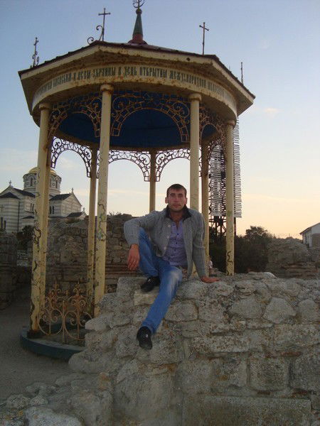 Максим Инишев