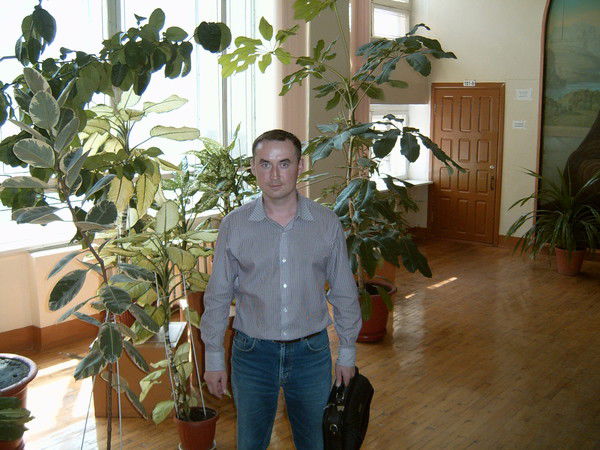 Андрей Ежов