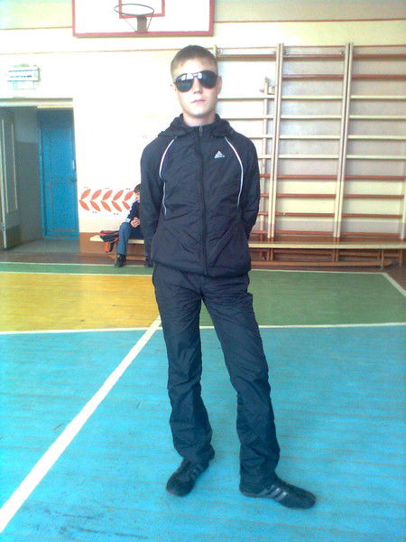 Александр Менщиков