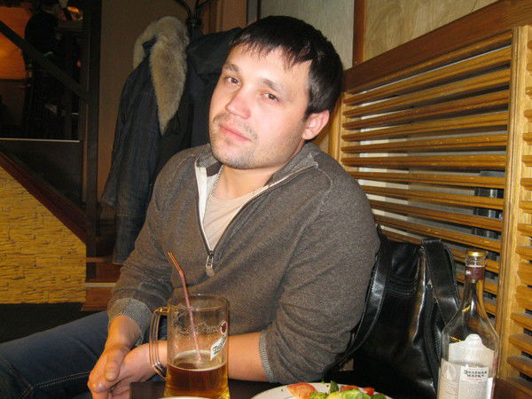 Александр Васильев