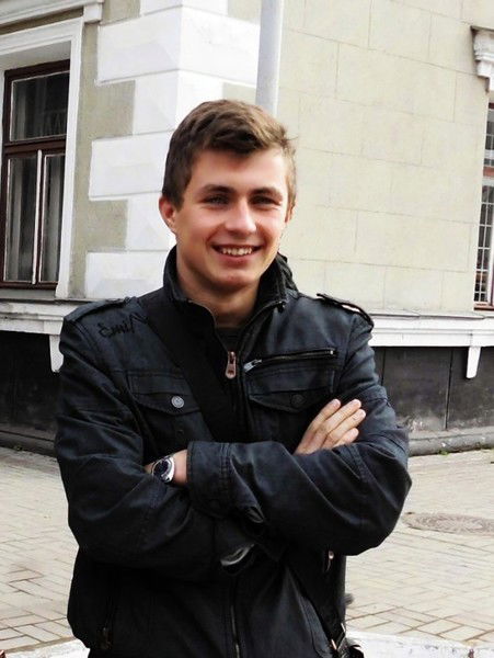 Мар'ян Вальо