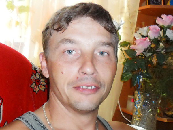 Юрий Мукатаев