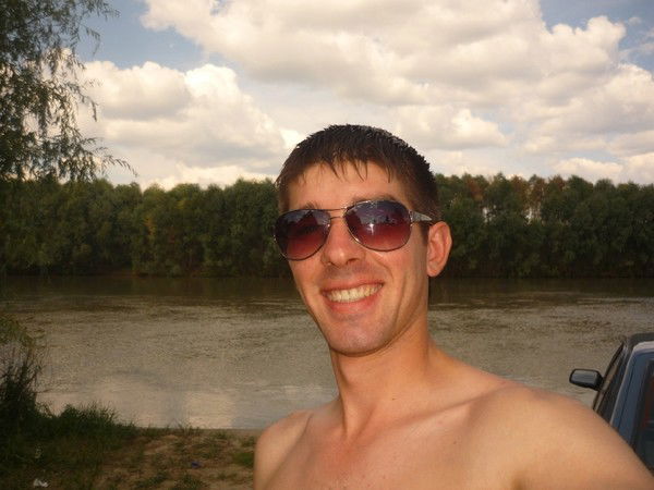 Андрей Захаров