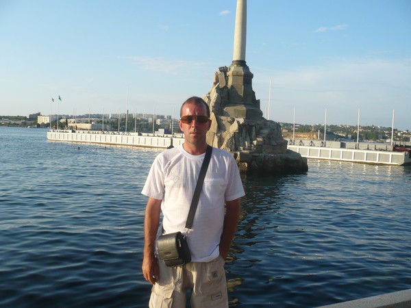 Александр Попов