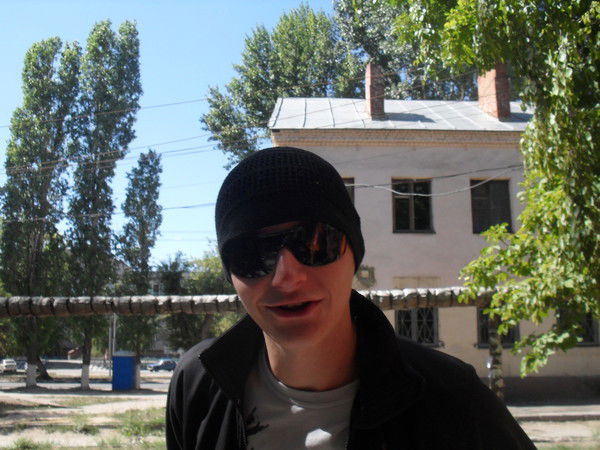 Денис Медведев