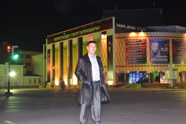 Тимур Калиев