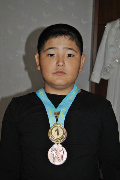 Санжар Жанат