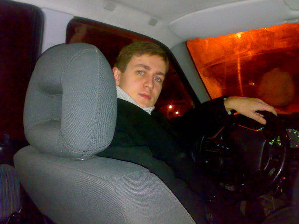 Дмитрий Таут