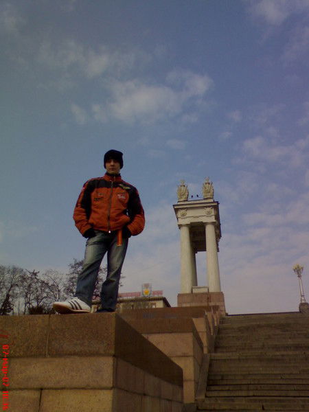 Женя Бородай