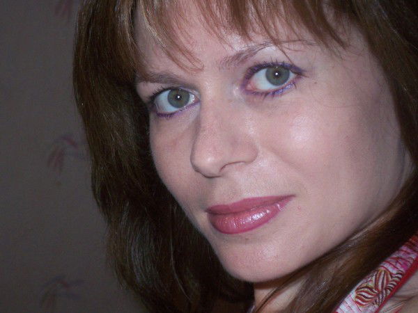 Елена Азарова