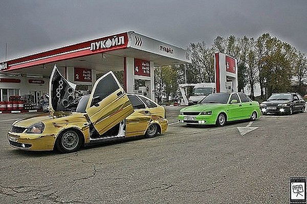 Владислав Макеев