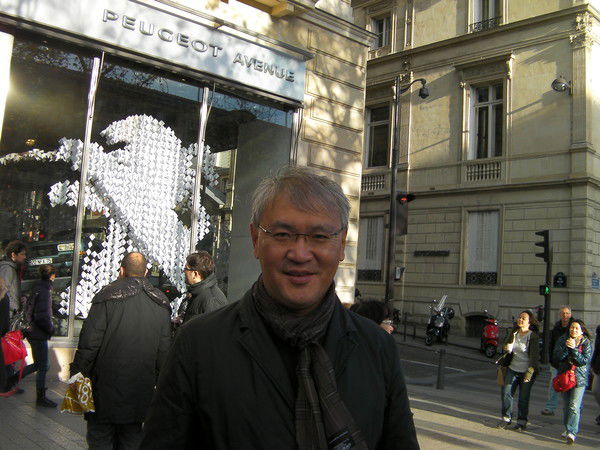 Жандос Санауов