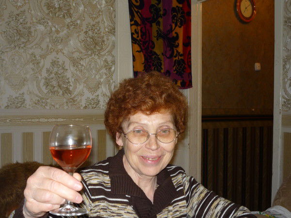 Неля Казакова