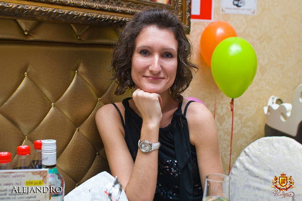 Юлия Cероштан