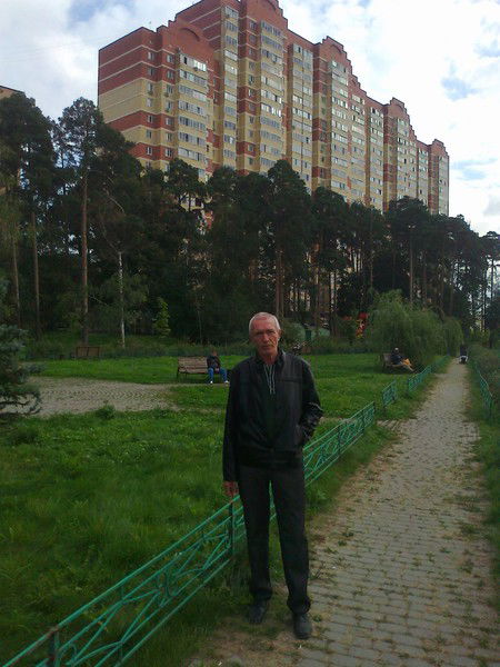 Александр Калашников