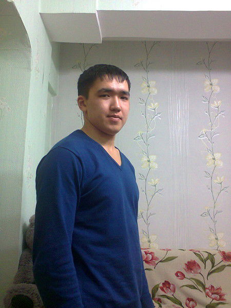 Дияр Сазанов