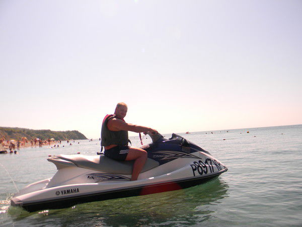 Юрий Ломакин