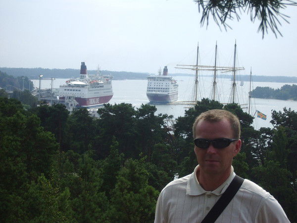 Олег Чудиновских