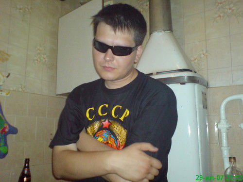 Артём Емельянов